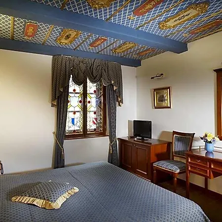 Royal Ricc Szálloda 4*