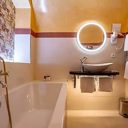 Szálloda Royal Ricc 4*