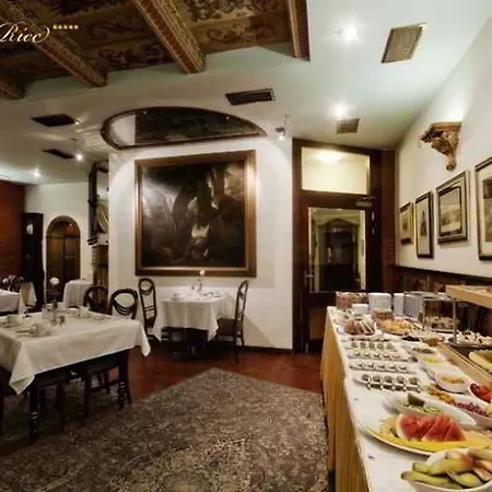 Royal Ricc Hotel
